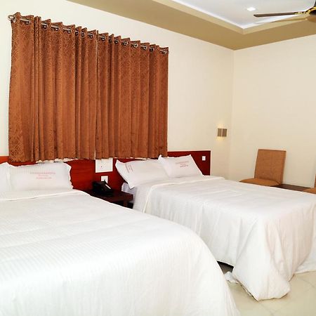 Hotel Anandkrishna Residency Guruvāyūr Zewnętrze zdjęcie