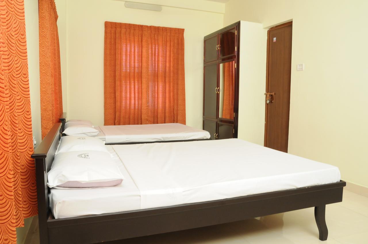 Hotel Anandkrishna Residency Guruvāyūr Zewnętrze zdjęcie