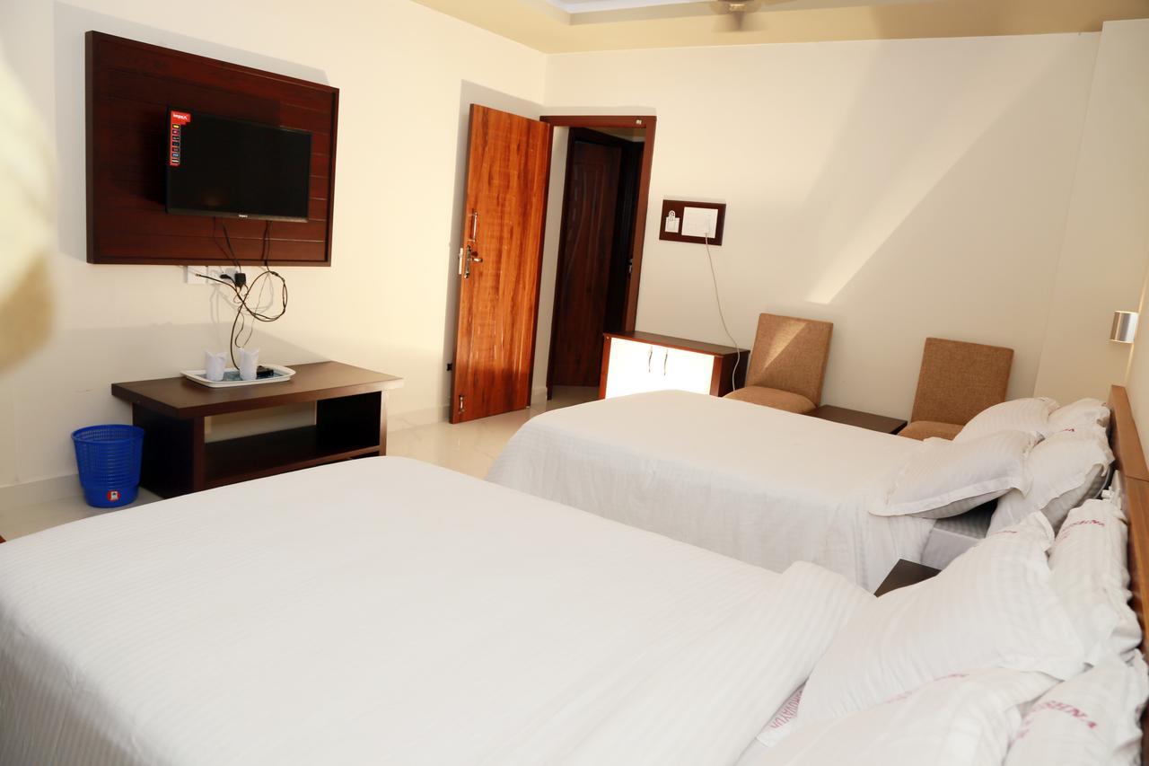 Hotel Anandkrishna Residency Guruvāyūr Zewnętrze zdjęcie